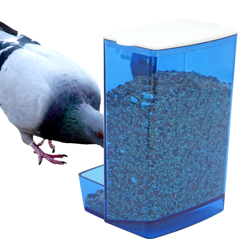 Automatic Bird Feeder Parrot Q - Portion Control Container recension och pris